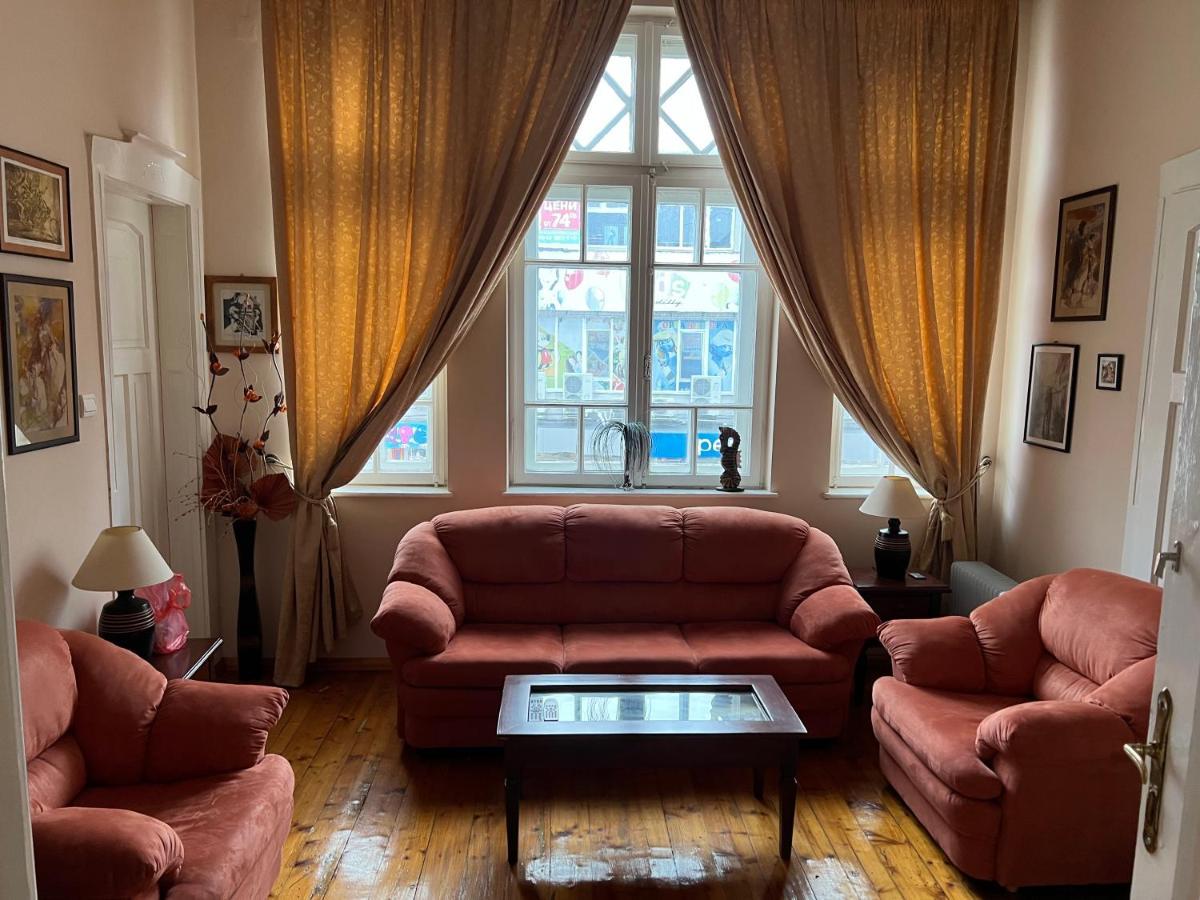 Albert Guest House ルセ エクステリア 写真
